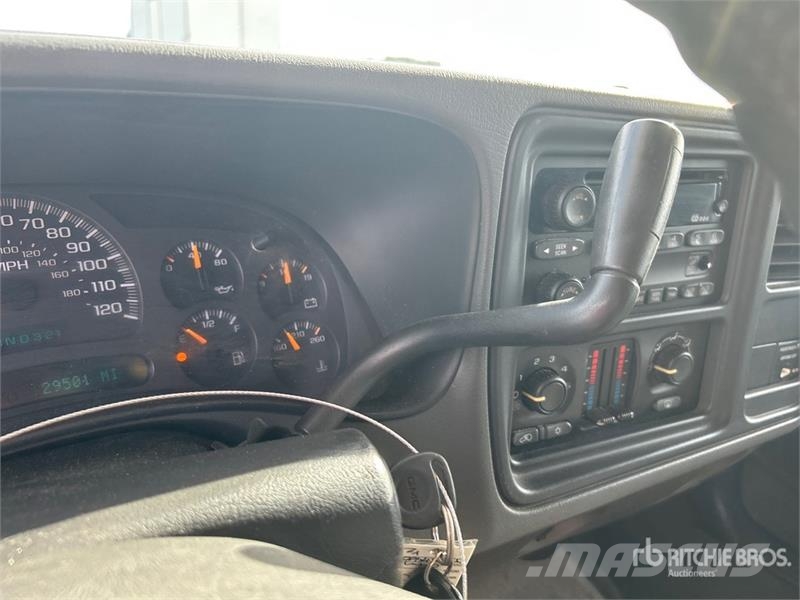 GMC Sierra 1500 Прочие фургоны