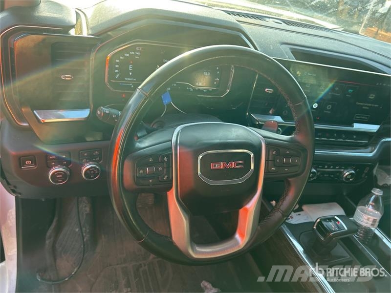 GMC Sierra 1500 Інше