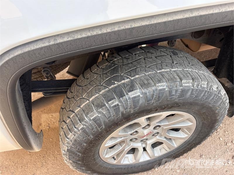 GMC Sierra 1500 其他