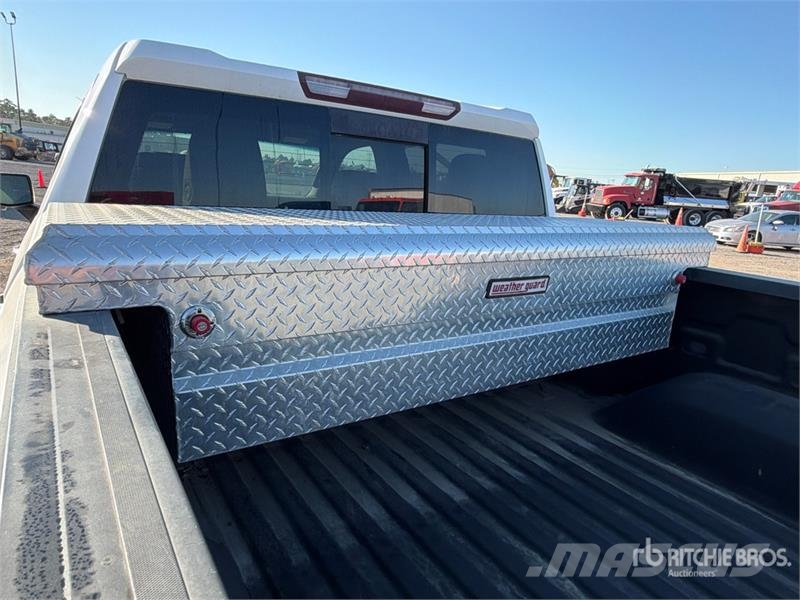 GMC Sierra 1500 Otros