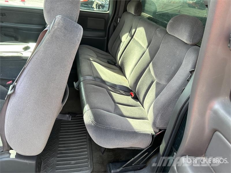 GMC Sierra 1500 Прочие фургоны