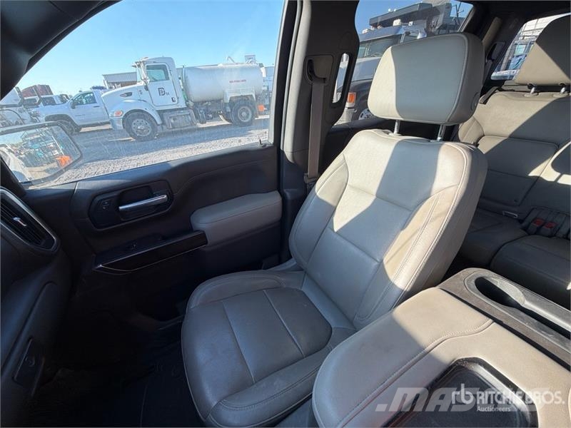 GMC Sierra 1500 Otros