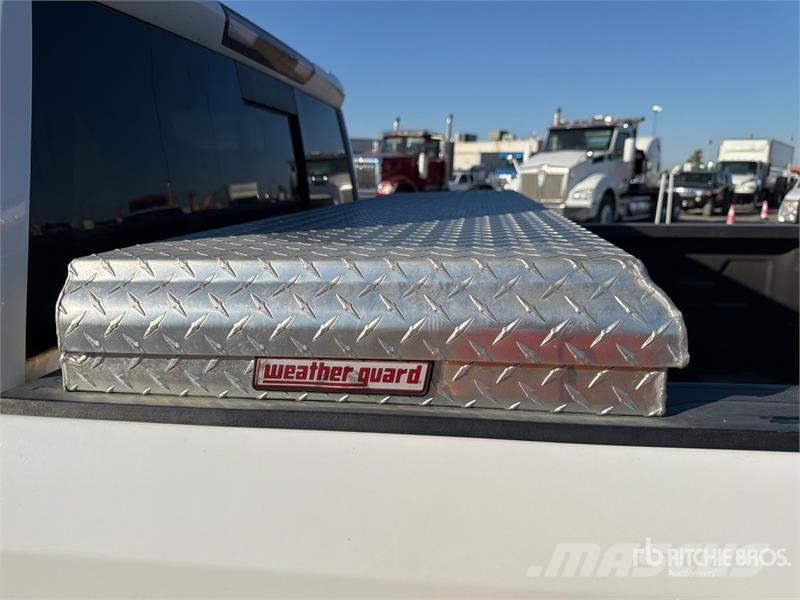 GMC Sierra 1500 Otros