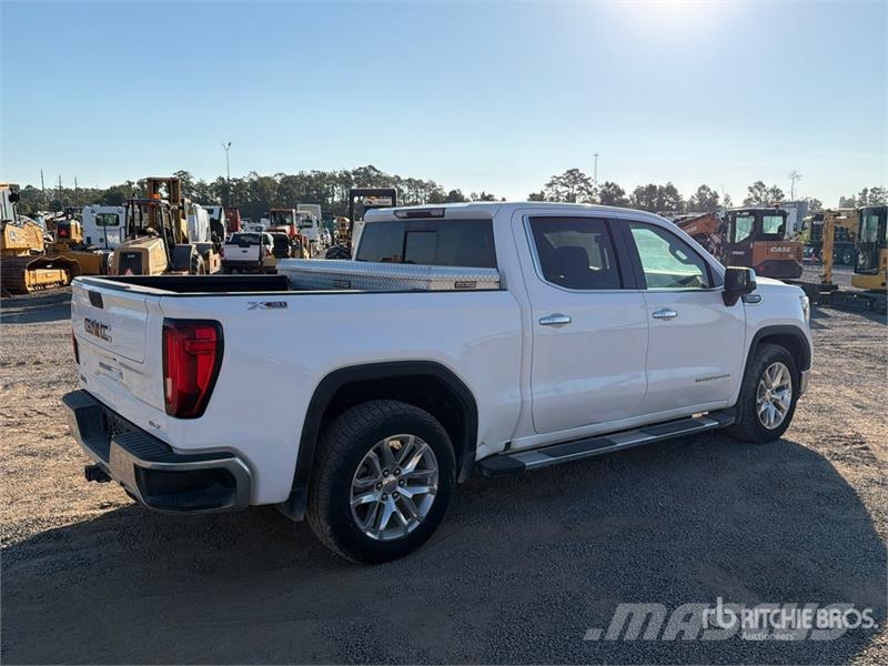 GMC Sierra 1500 Otros