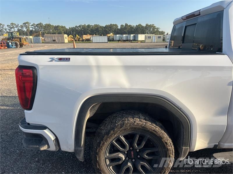 GMC Sierra 1500 Інше