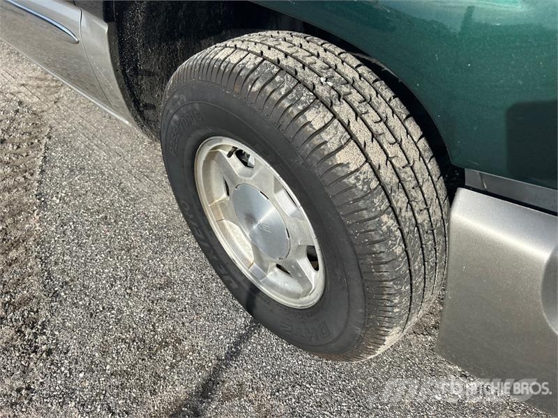 GMC Sierra 1500 Прочие фургоны