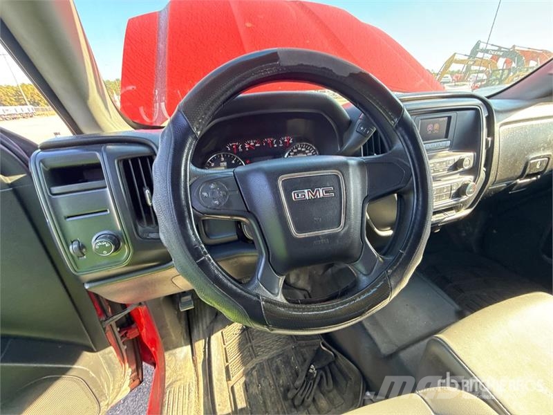 GMC Sierra 1500 Otros