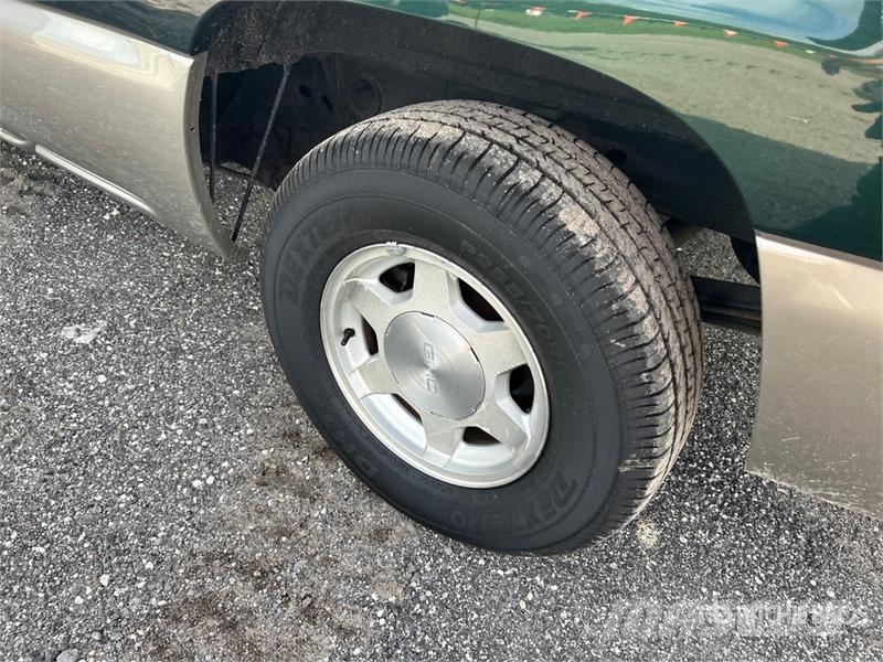 GMC Sierra 1500 Прочие фургоны