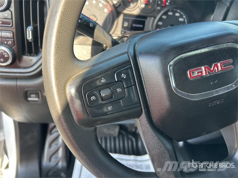 GMC Sierra 2500HD Outros