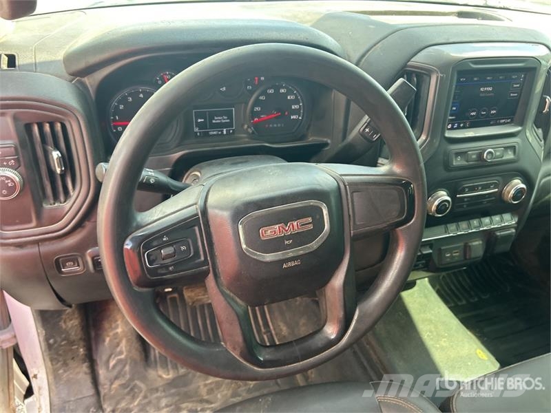 GMC Sierra 2500HD Drugi