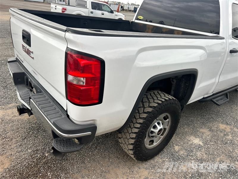 GMC Sierra 2500HD 其他