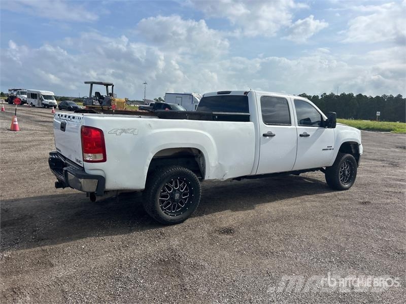 GMC Sierra 2500HD Otros