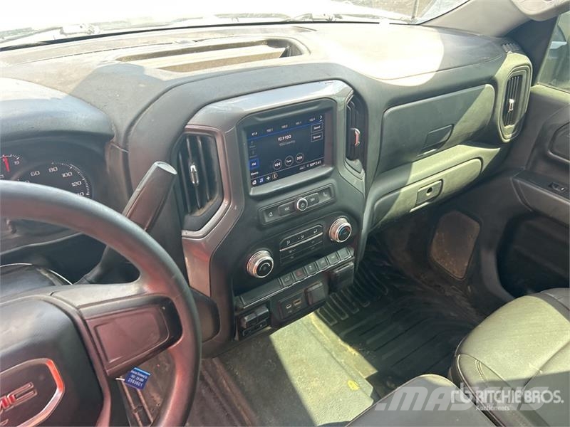 GMC Sierra 2500HD Drugi