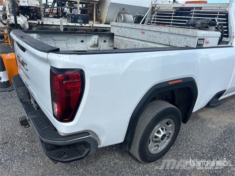 GMC Sierra 2500HD Drugi