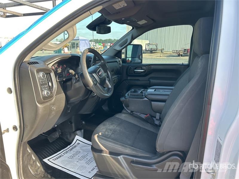 GMC Sierra 2500HD Outros