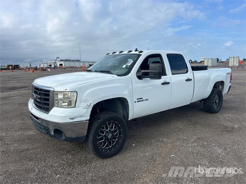 GMC Sierra 2500HD Kita