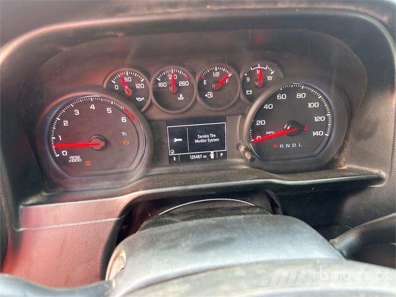GMC Sierra 2500HD Drugi