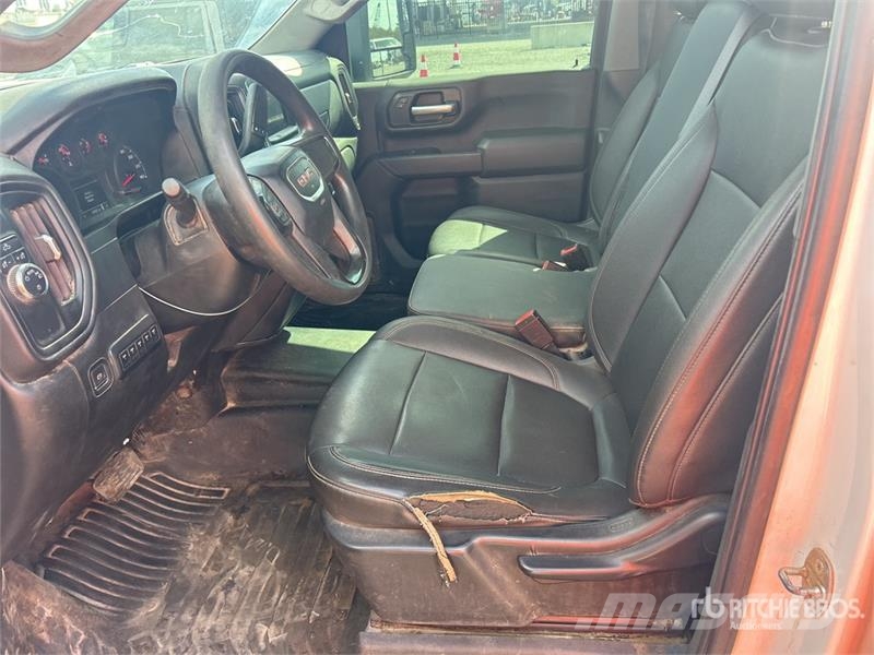 GMC Sierra 2500HD Drugi