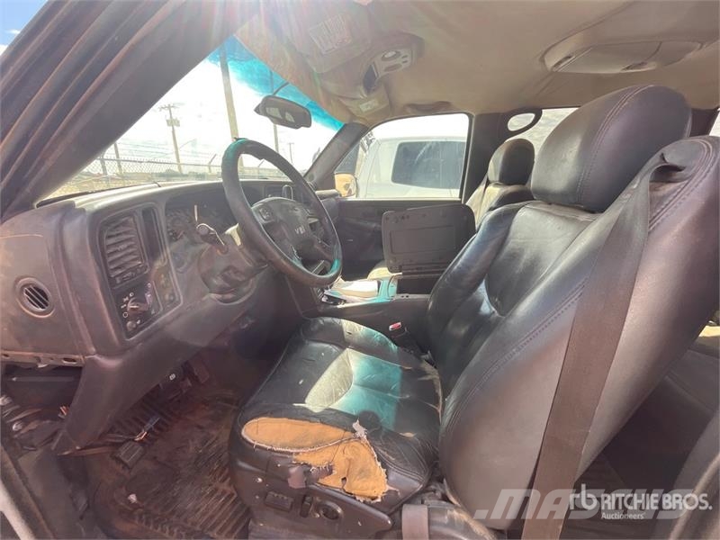 GMC Sierra 2500HD أخرى