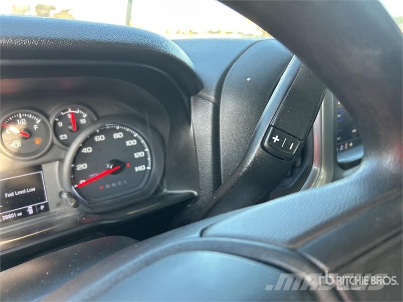 GMC Sierra 2500HD Outros