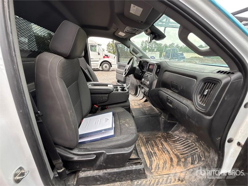GMC Sierra 2500HD Otros