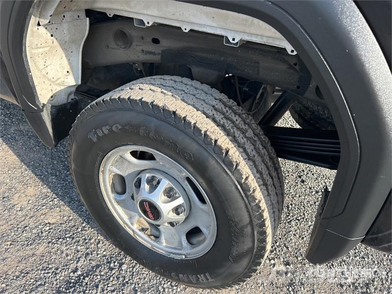 GMC Sierra 2500HD Outros