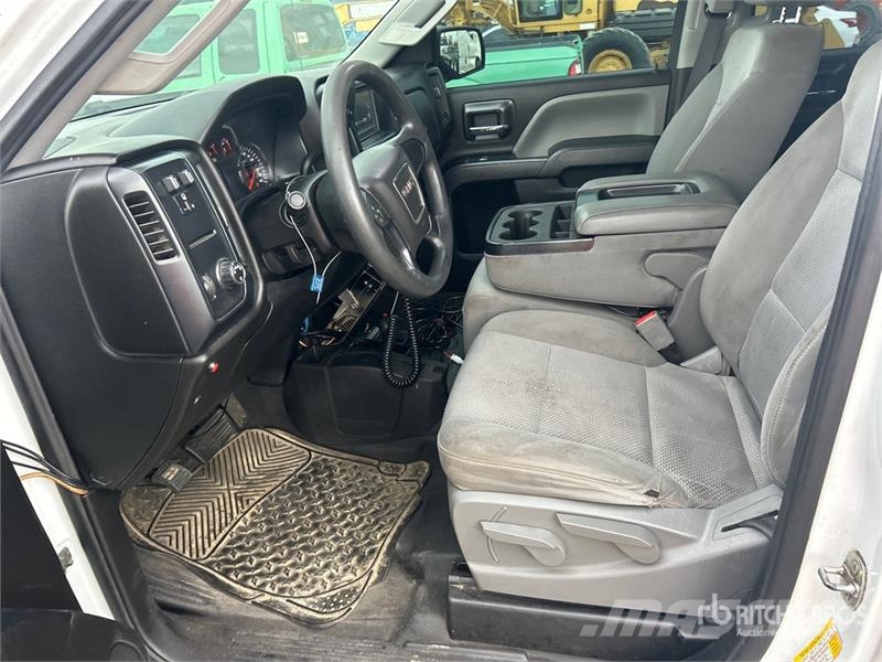 GMC Sierra 2500HD 其他