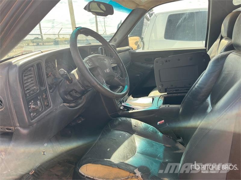 GMC Sierra 2500HD أخرى