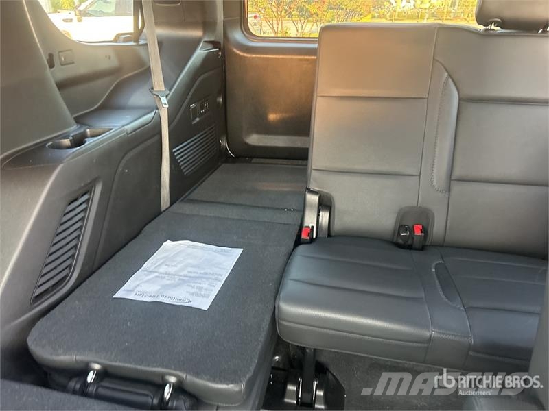 GMC Yukon Denali 4WD SUV Coches