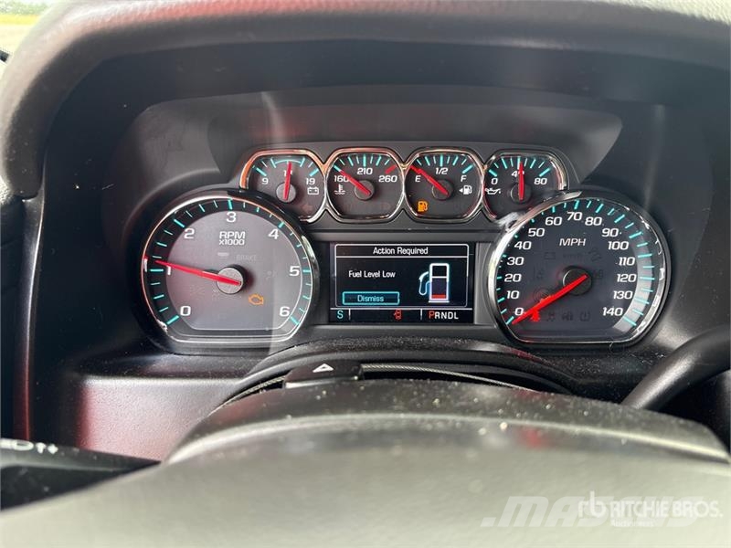 GMC Yukon XL SLE 2WD SUV Biler