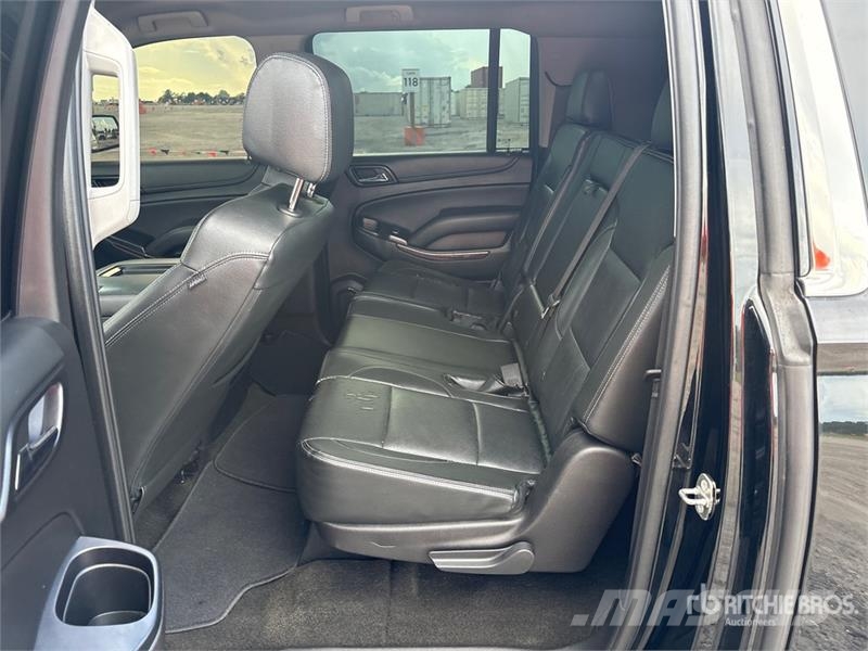 GMC Yukon XL SLE 2WD SUV Biler