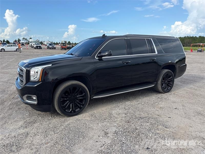 GMC Yukon XL SLE 2WD SUV Biler