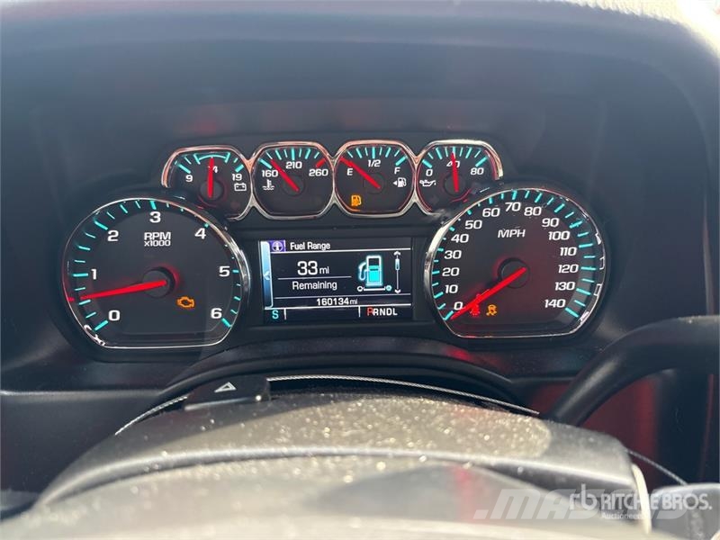 GMC Yukon XL SLE 2WD SUV Biler