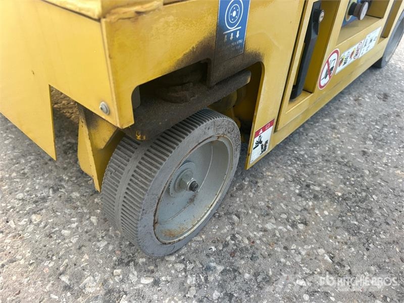 GMG 1530ED Electric Scissor Lift Elevadores de tesoura