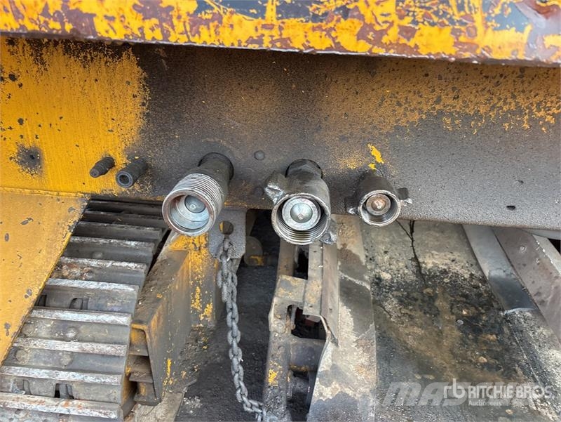 Gomaco 9000 Trimmer and Placer 其他