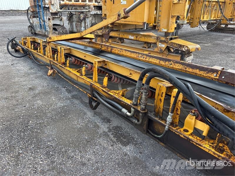 Gomaco 9000 Trimmer and Placer 其他