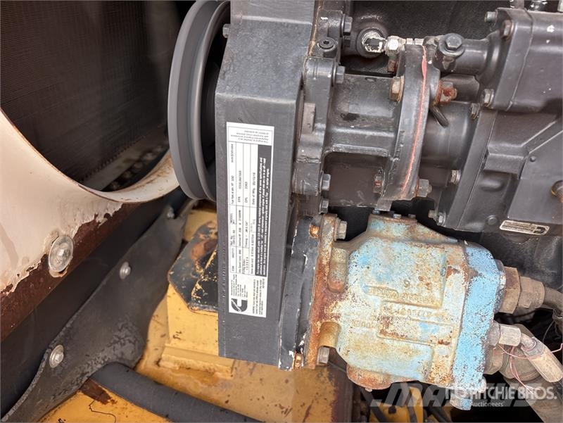 Gomaco 9000 Trimmer and Placer 其他