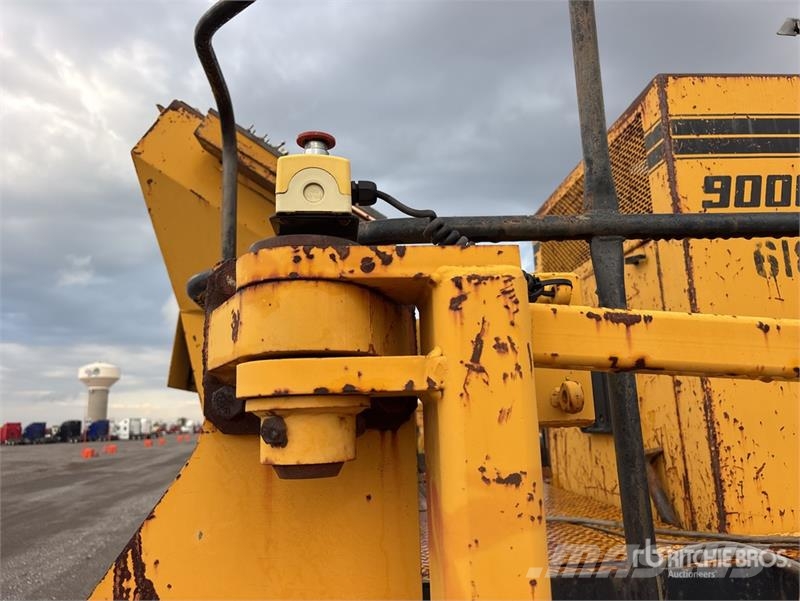 Gomaco 9000 Trimmer and Placer 其他