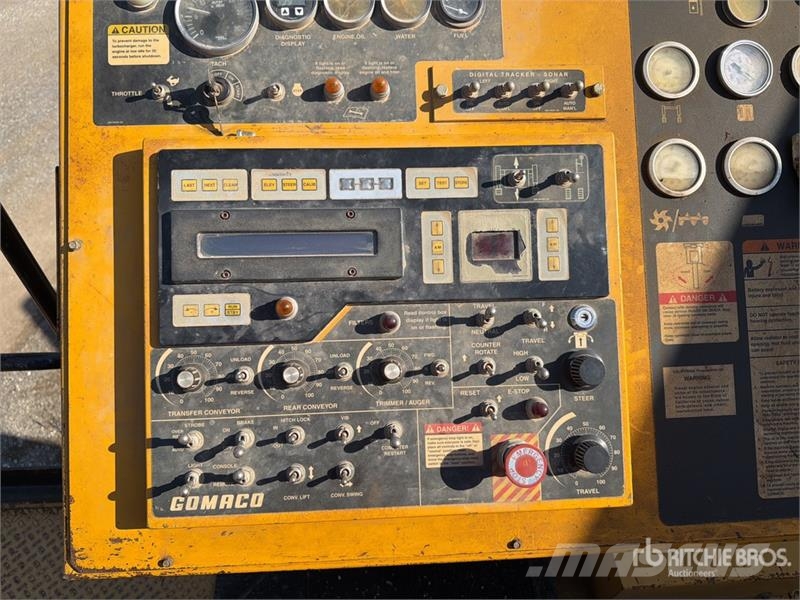 Gomaco 9500 Trimmer and Placer Sonstige Baumaschinen