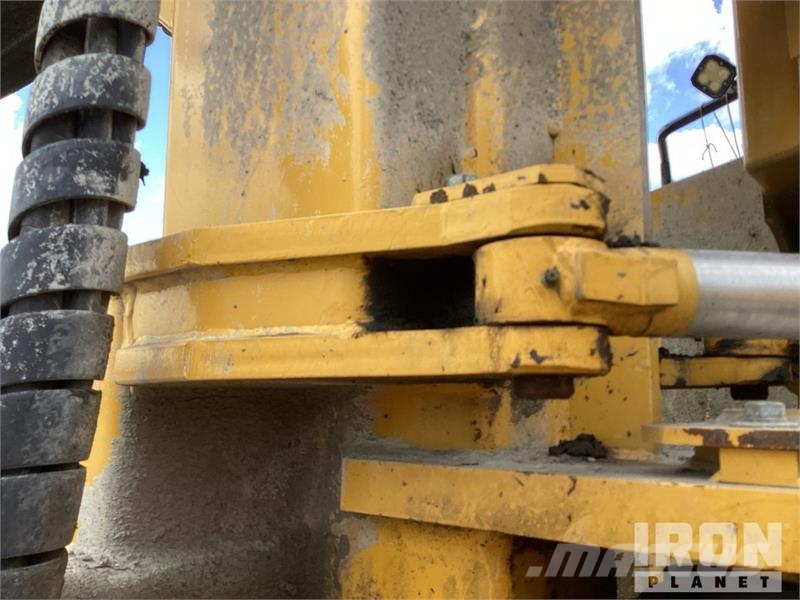 Gomaco 9500 Trimmer and Placer 其他