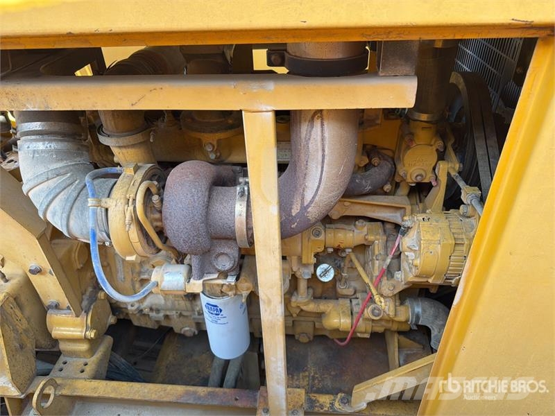 Gomaco 9500 Trimmer and Placer Sonstige Baumaschinen