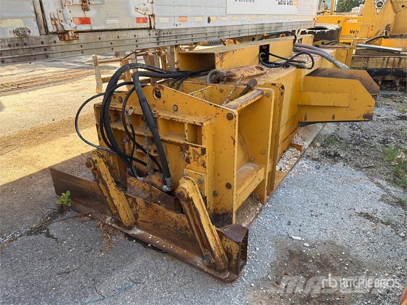 Gomaco 9500 Trimmer and Placer Sonstige Baumaschinen
