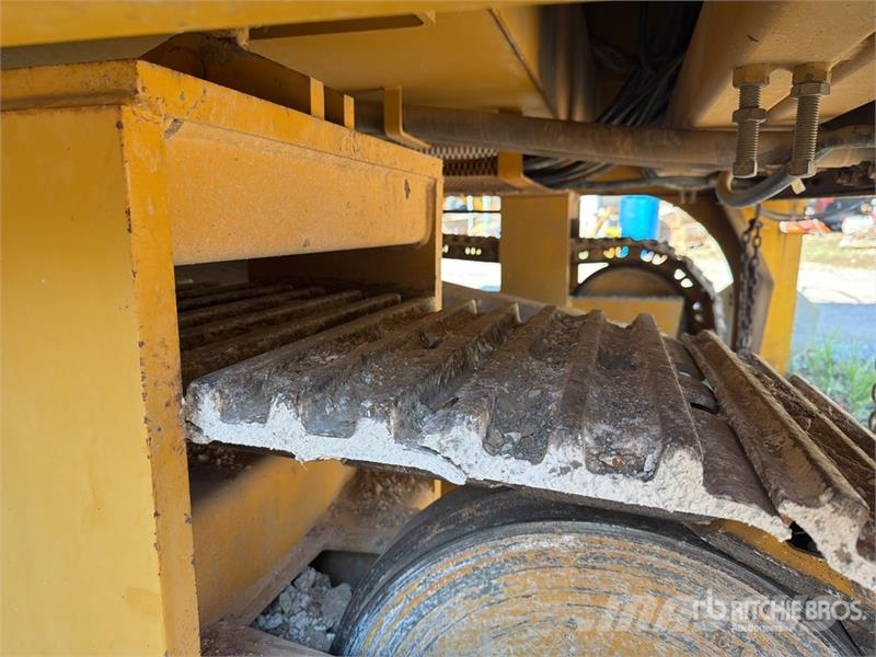 Gomaco 9500 Trimmer and Placer Sonstige Baumaschinen