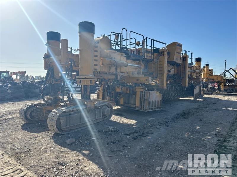 Gomaco GHP2800 Strassenfertiger