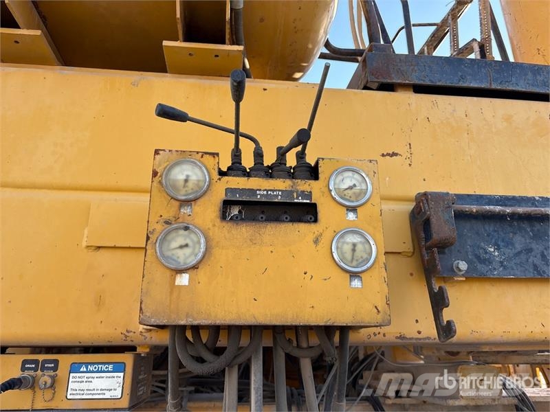 Gomaco GHP2800 Бетоноукладчики