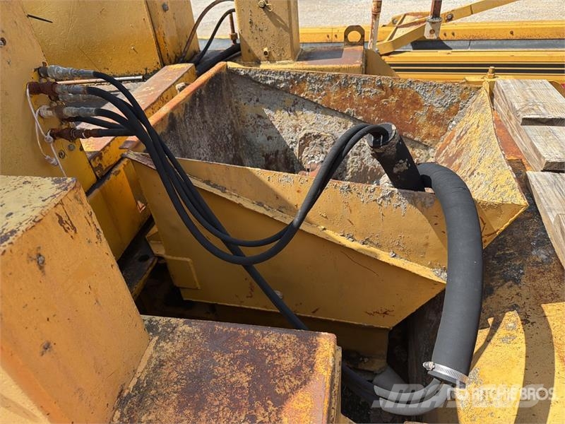 Gomaco GT 60078 Slip Form Paver Betoonilaoturid