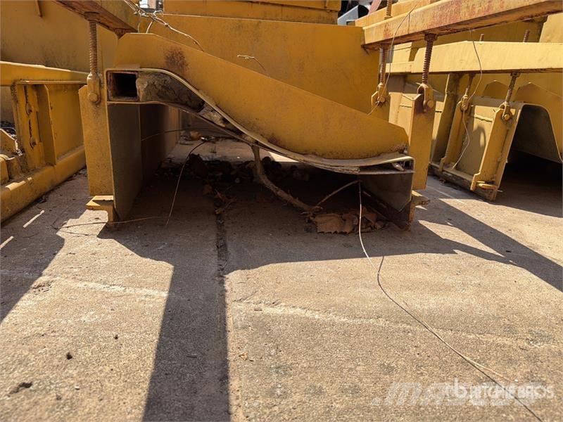 Gomaco GT 60078 Slip Form Paver Betoonilaoturid
