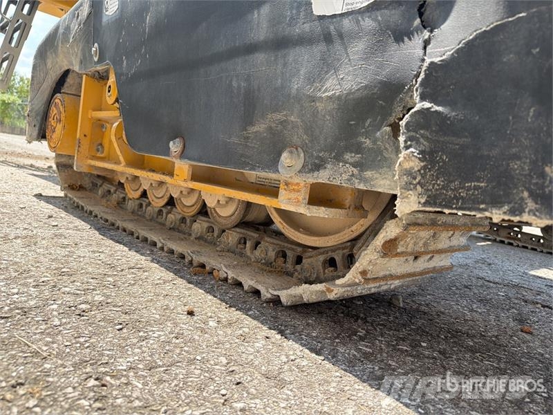 Gomaco GT3600 Curb and Gutter Machine Accesorios