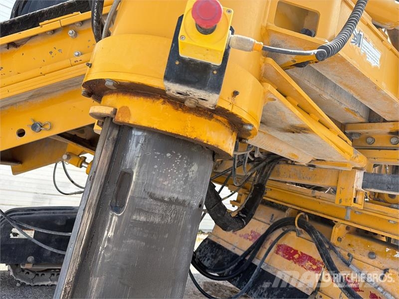 Gomaco GT3600 Curb and Gutter Machine Accesorios