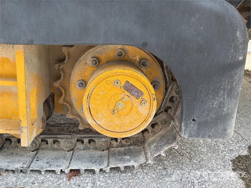 Gomaco GT3600 Curb and Gutter Machine Accesorios